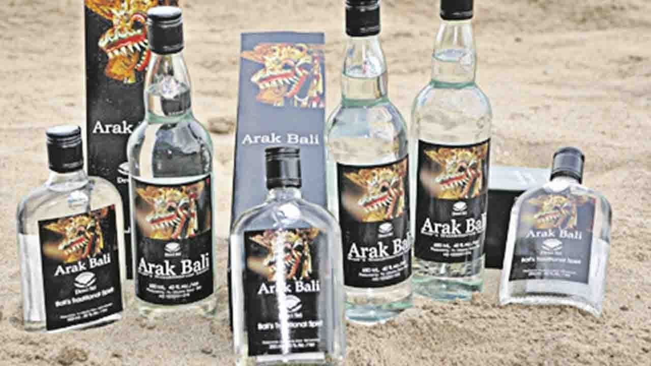 MInuman Arak Bali