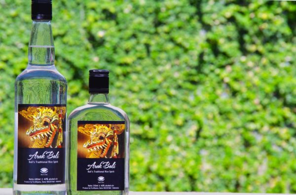 Minuman Arak Bali
